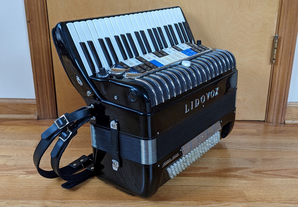 Lidovox Professional Accordion