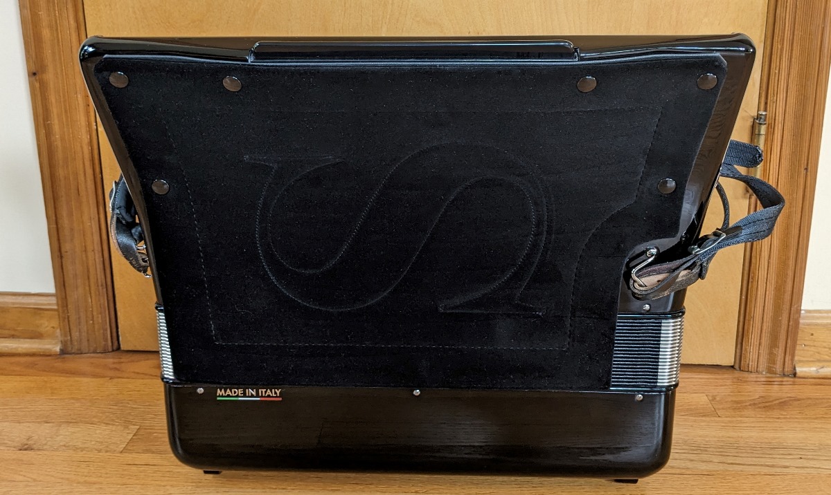 Scandalli Super VI Accordion
