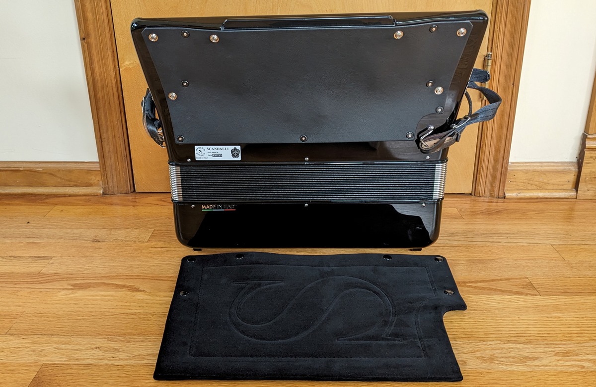 Scandalli Super VI Accordion
