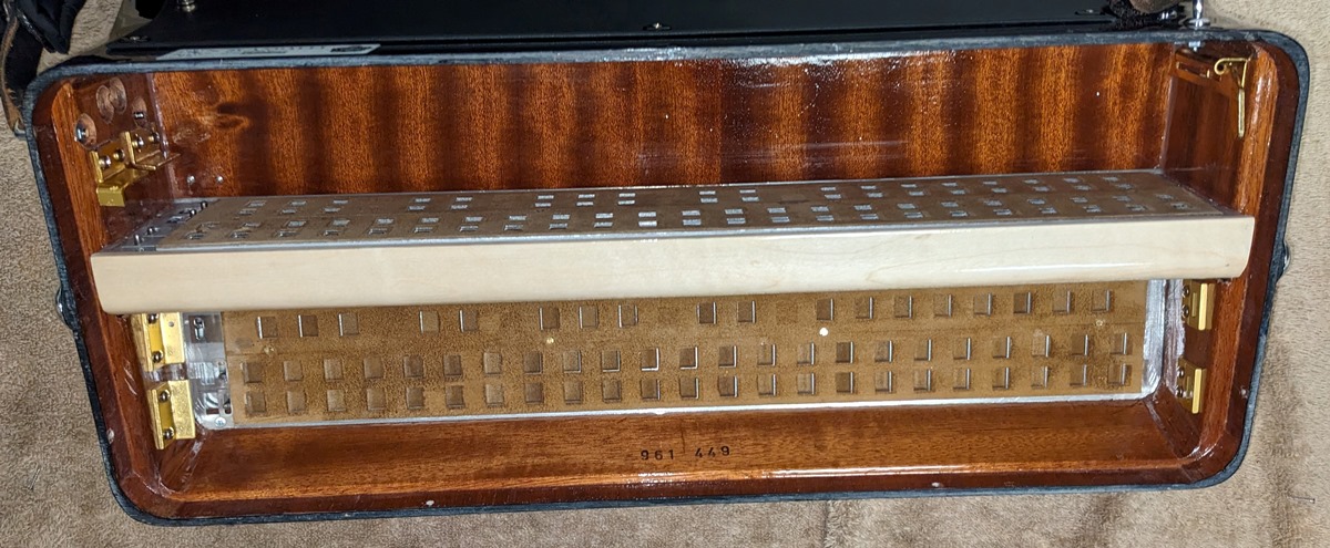 Scandalli Super VI Accordion