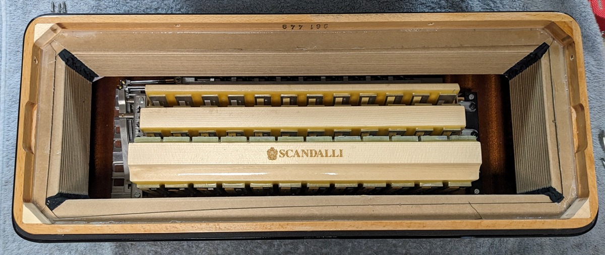 Scandalli Super VI Accordion