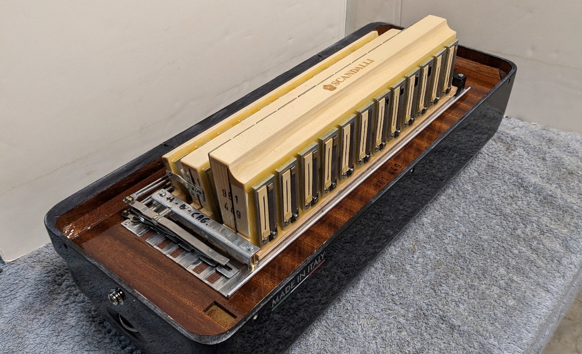 Scandalli Super VI Accordion