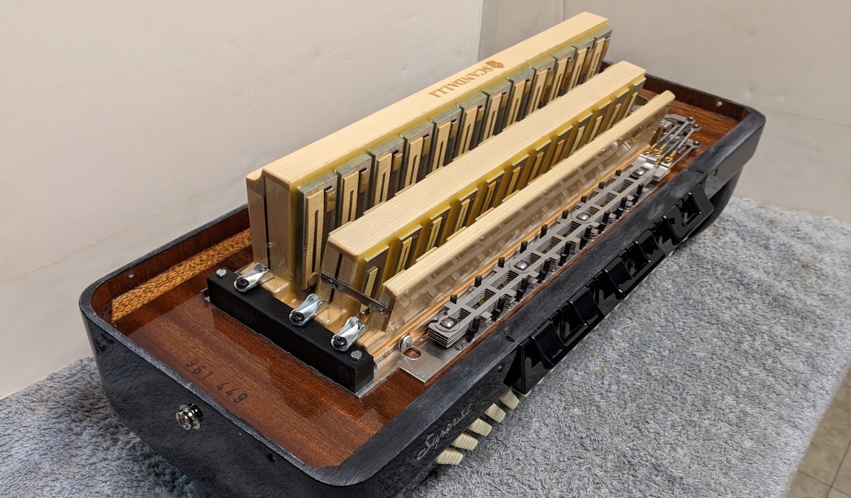 Scandalli Super VI Accordion