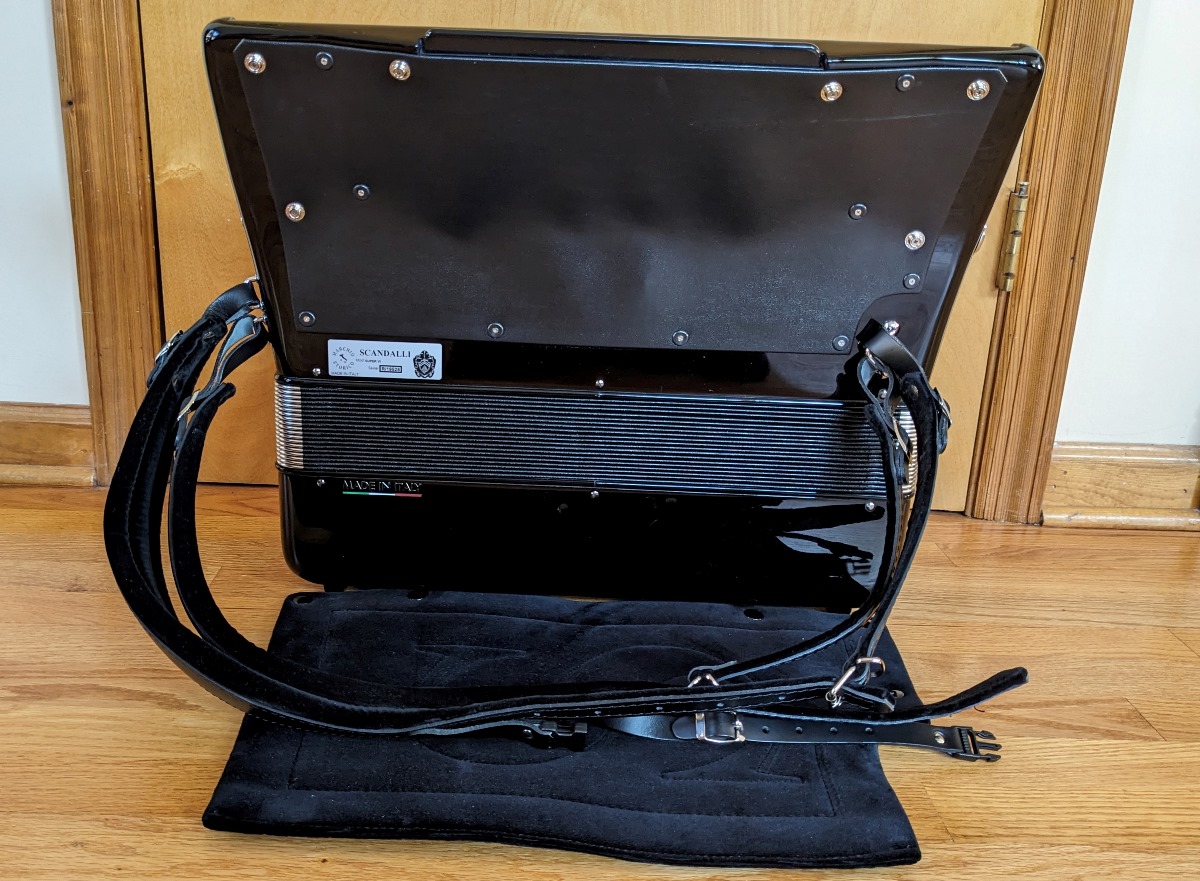 Scandalli Super VI Accordion