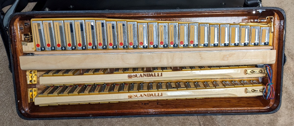 Scandalli Super VI Accordion