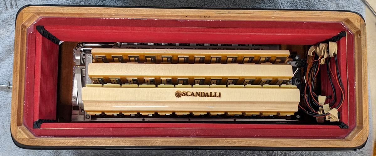 Scandalli Super VI Accordion