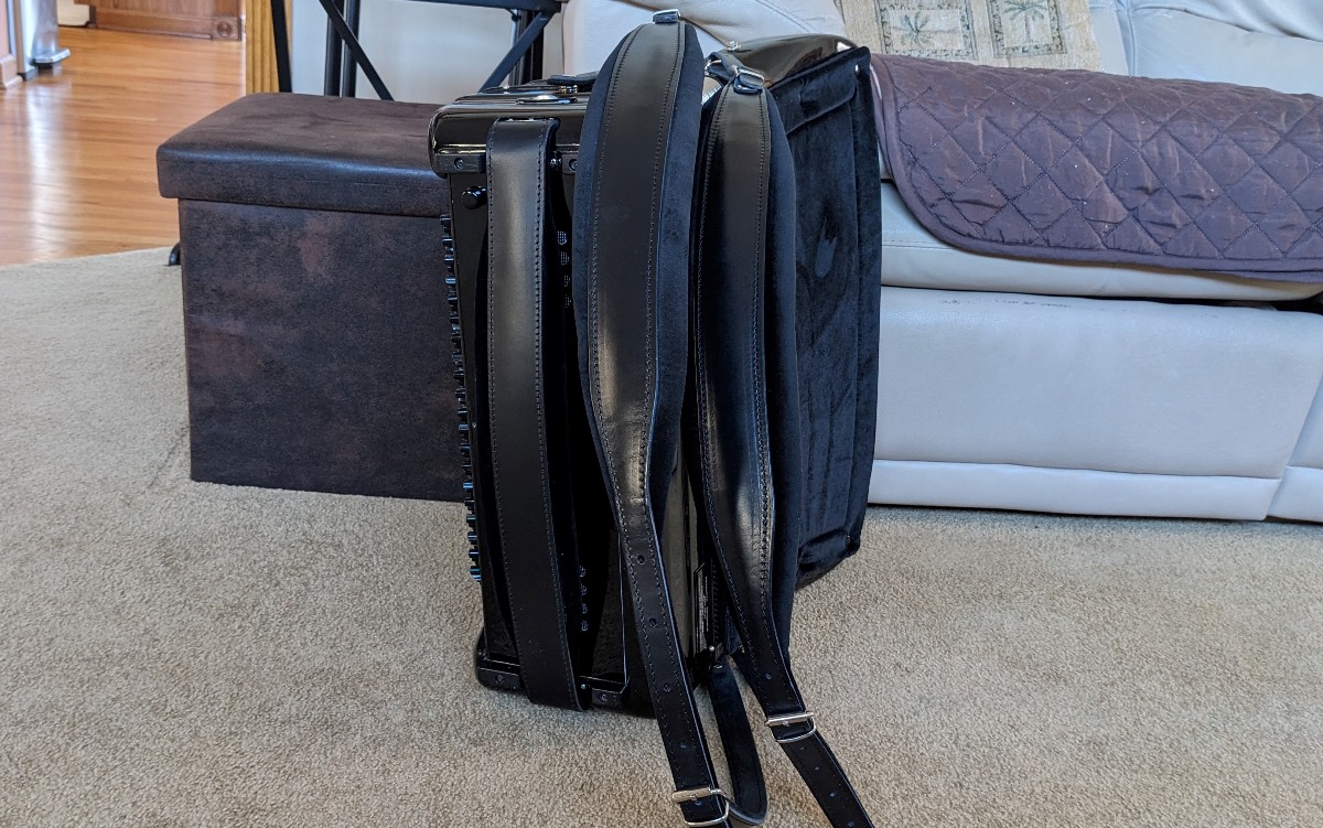 Sonola SS20 Accordion