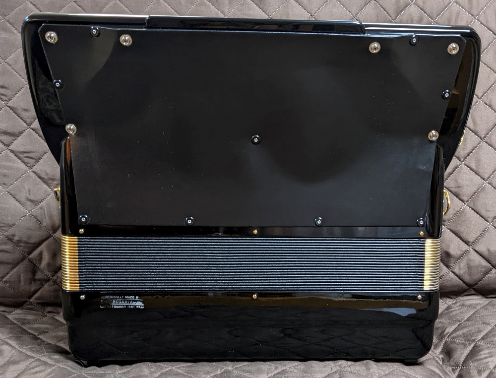 Bugari Gold MIDI Accordion