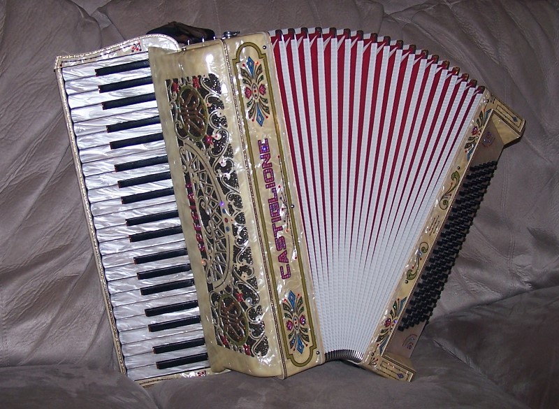 Castiglione Special Model Accordion