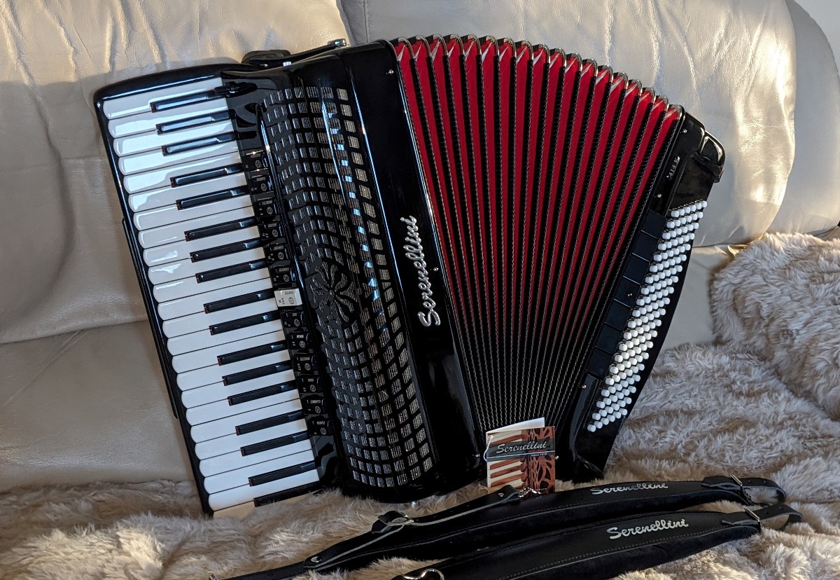 Serenellini Musette MIDI Amplified Accordion