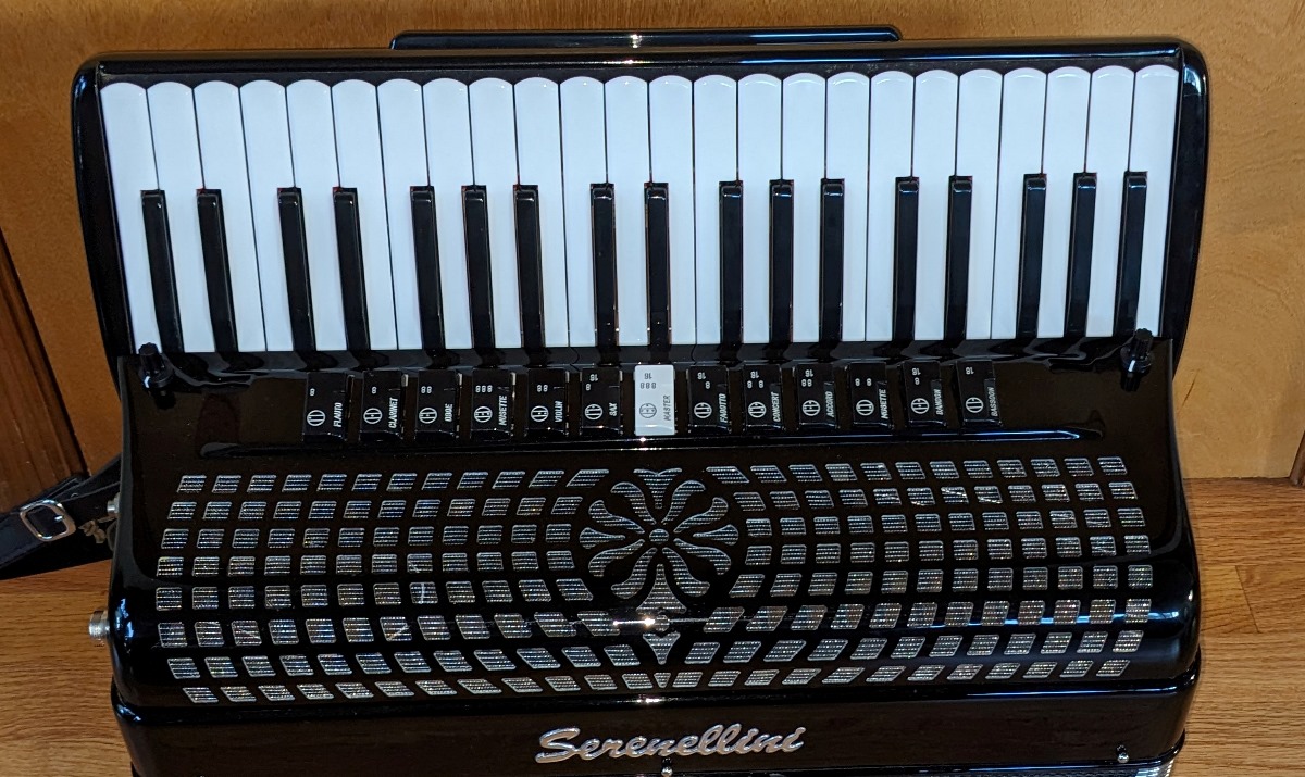 Serenellini Musette MIDI Amplified Accordion