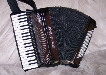Siwa Schumann Model Accordion