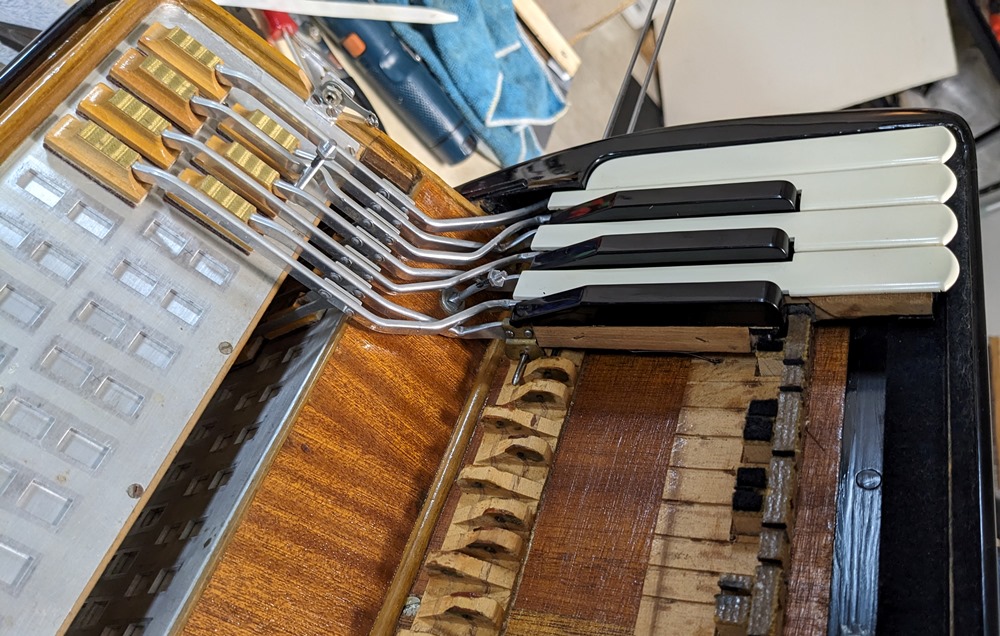 Titano Royal Convertor Accordion