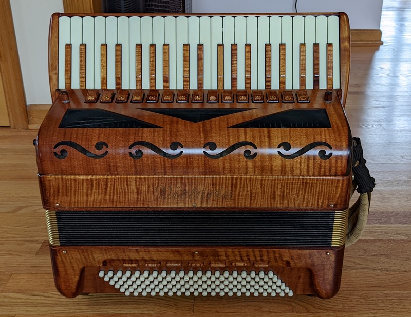 Victoria Poeta Accordion