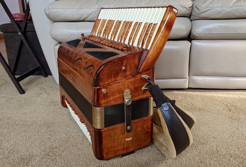 Victoria Poeta Accordion