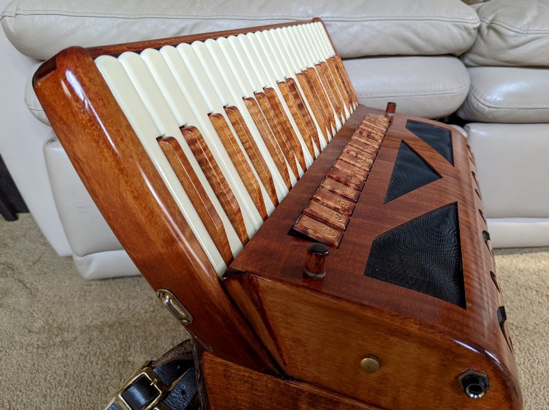 Victoria Poeta Accordion